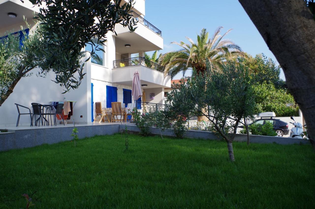 Apartments By The Sea Slatine, Ciovo - 14158 ภายนอก รูปภาพ
